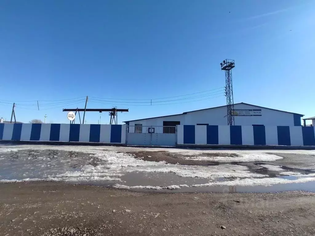 Склад в Хакасия, Абакан Кирпичная ул., 47Е (2400 м) - Фото 1