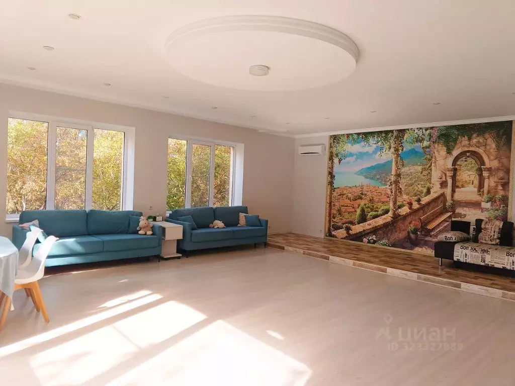 Дом в Краснодарский край, Геленджик  (170 м) - Фото 2