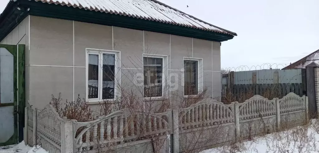 Дом в Хакасия, Усть-Абаканский район, с. Калинино Трактовая ул. (68 м) - Фото 1