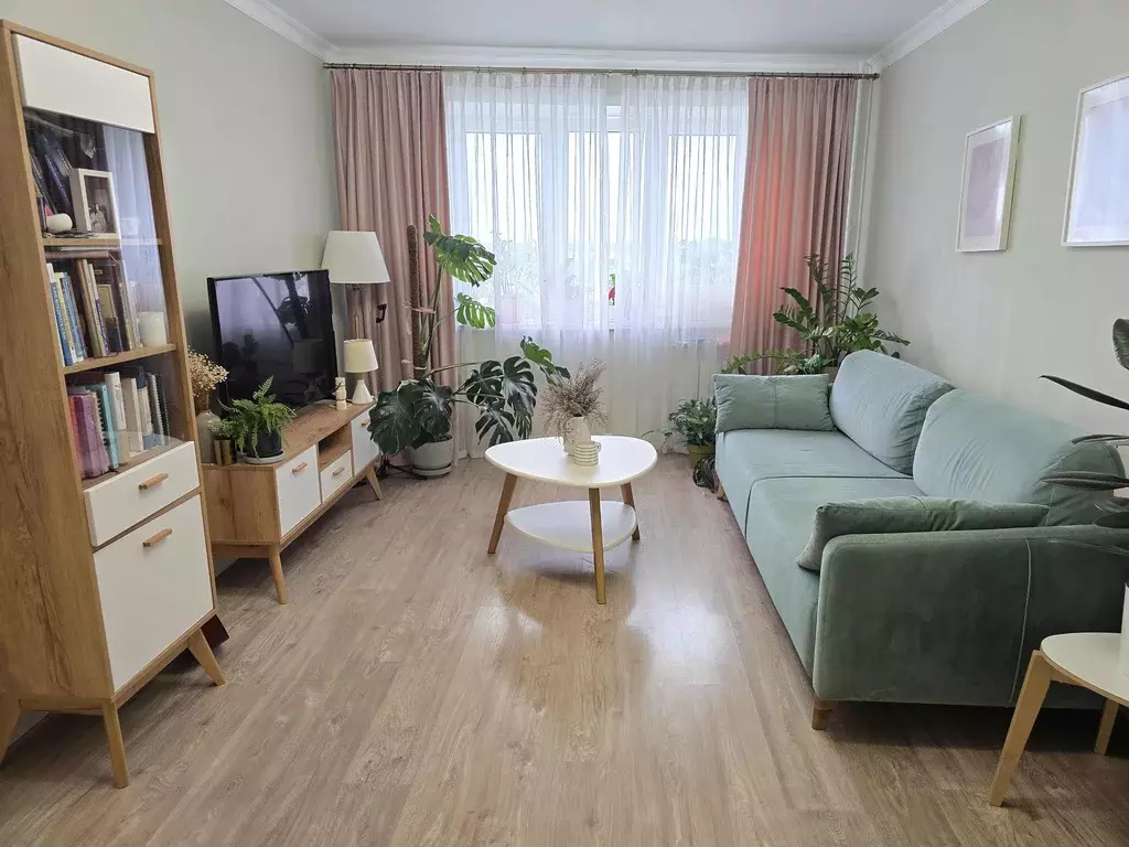 Продаётся 2-к квартира, 65.9 м - Фото 0