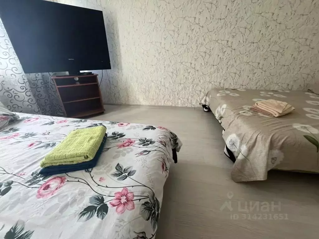 2-к кв. Удмуртия, Ижевск ул. 40 лет Победы, 52 (65.0 м) - Фото 2