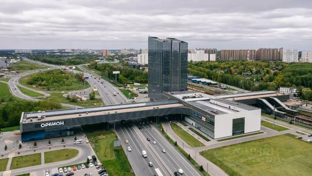 Офис в Московская область, Одинцовский городской округ, Новоивановское ... - Фото 1