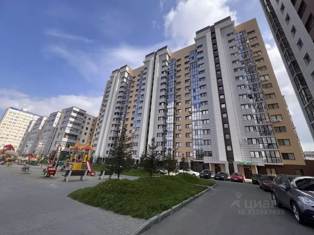 3-к кв. Челябинская область, Челябинск Лесопарковая ул., 7Б (90.0 м) - Фото 1