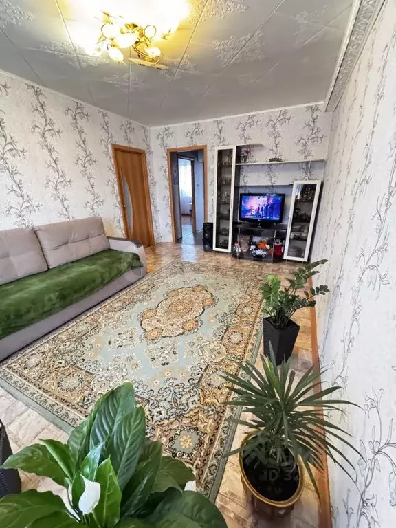 3-к кв. Саратовская область, Энгельс 1-й мкр, 4 (60.2 м) - Фото 1