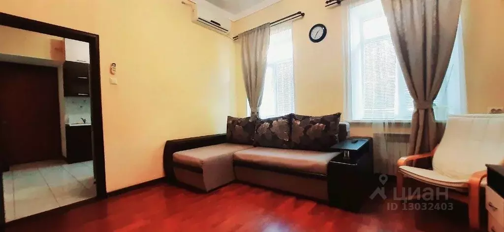 2-к кв. Севастополь ул. Советская, 38 (55.0 м) - Фото 1