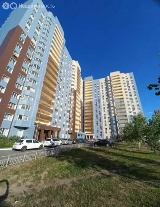 1-комнатная квартира: Казань, улица Айрата Арсланова, 8 (42 м) - Фото 0