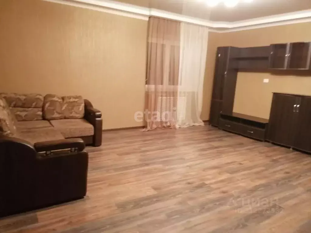 2-к кв. Тюменская область, Тюмень ул. Газовиков, 25к2 (82.2 м) - Фото 0