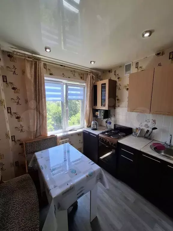 2-к. квартира, 43 м, 5/5 эт. - Фото 0
