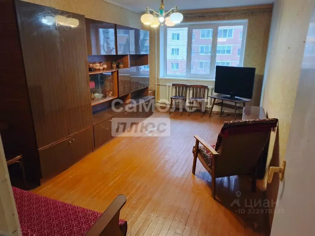 2-к кв. Ленинградская область, Кингисепп 1-я линия, 4 (47.8 м) - Фото 1