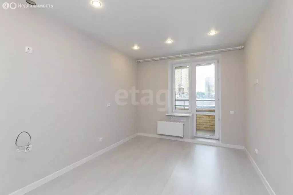 1-комнатная квартира: Тюмень, улица Мельникайте, 2к17 (39.4 м) - Фото 1