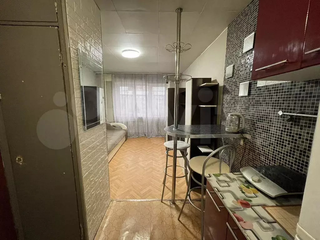 5-к. квартира, 18 м, 4/5 эт. - Фото 0
