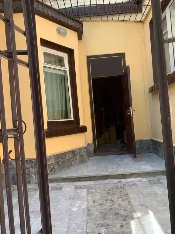 Дом в Дагестан, Махачкала ул. Магомета Гаджиева, 170Б (130 м) - Фото 1