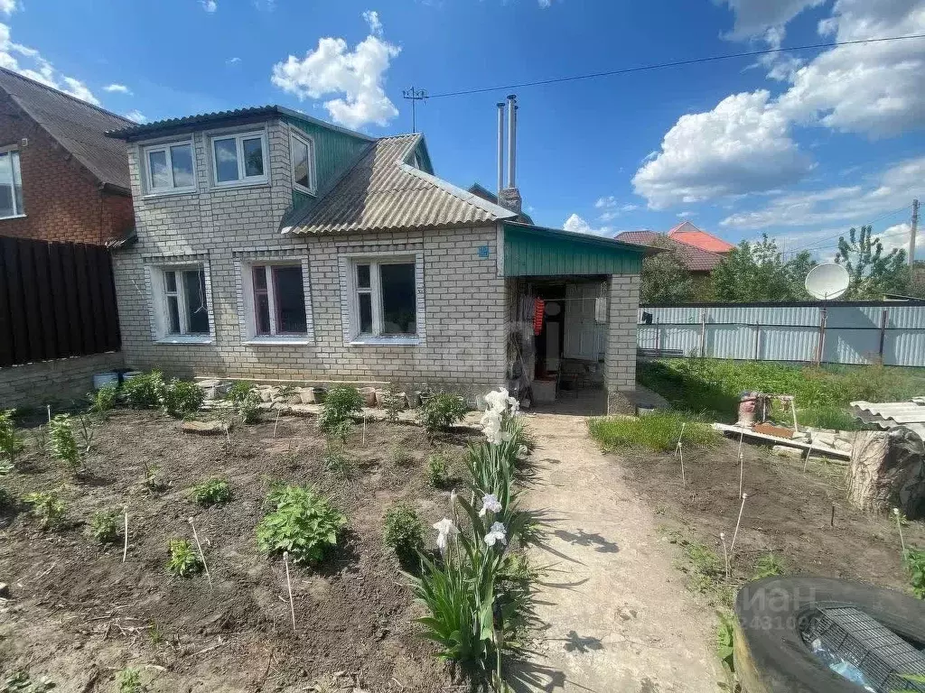 Дом в Белгородская область, Белгород пер. 2-й Комсомольский, 1а (74 м) - Фото 1