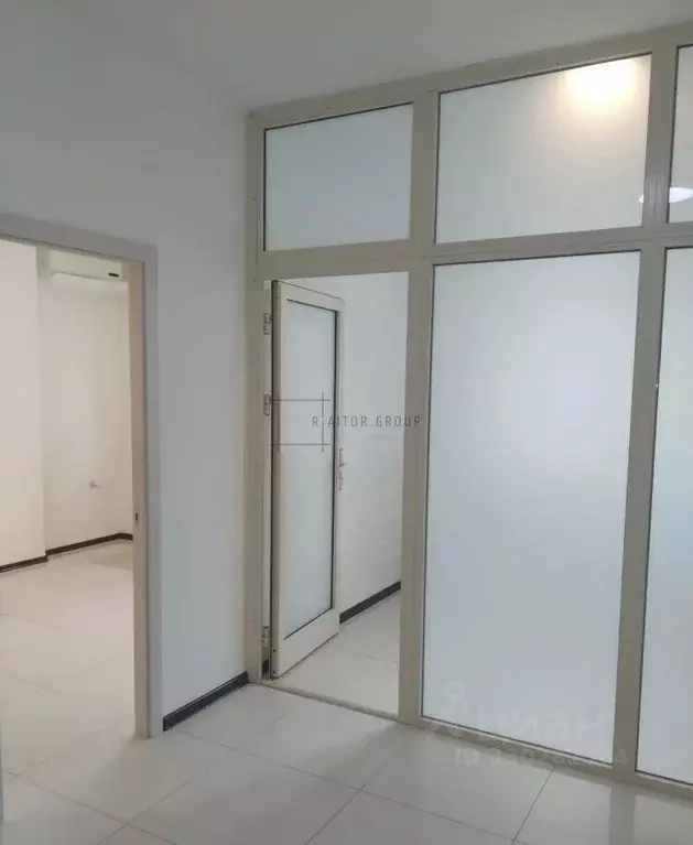 Офис в Новосибирская область, Новосибирск ул. Крылова, 36 (33 м) - Фото 1