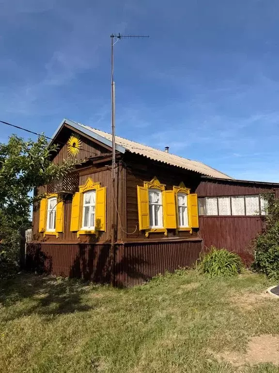 Дом в Саратовская область, Красноармейский район, Золотовское ... - Фото 2