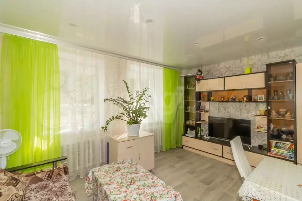 2-к. квартира, 50 м, 1/2 эт. - Фото 1