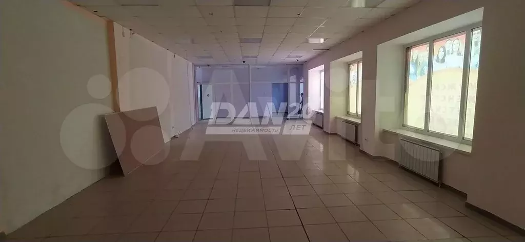 Аренда 112 кв.м - Фото 1