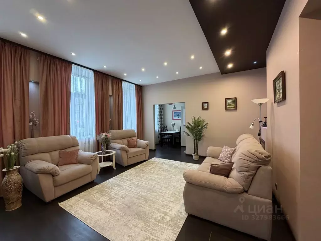 3-к кв. Санкт-Петербург Разъезжая ул., 10/15 (83.9 м) - Фото 1