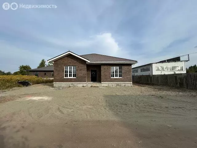 Дом в село Толмачево, Крыловская улица (110 м) - Фото 0
