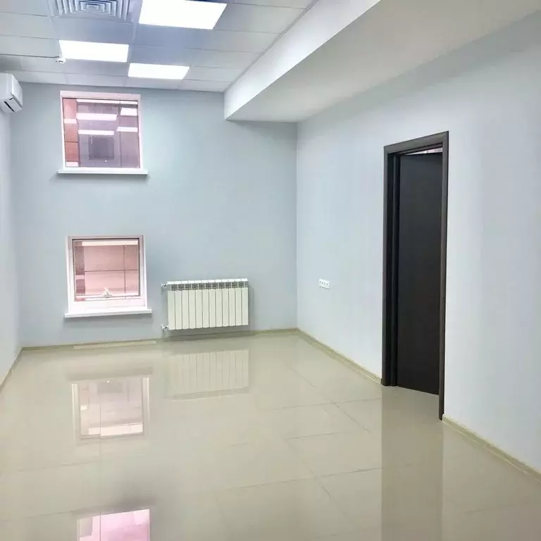 Офис в Краснодарский край, Новороссийск ул. Мира, 1М (56 м) - Фото 2