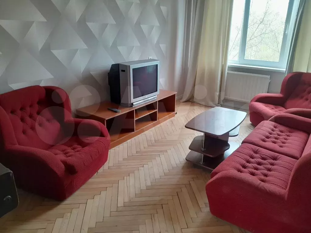 Комната 30 м в 3-к., 5/9 эт. - Фото 1