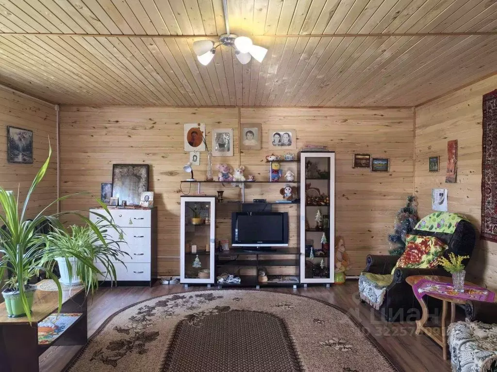 Дом в Пензенская область, Лунинский район, с. Лесной Вьяс ул. Большая ... - Фото 1