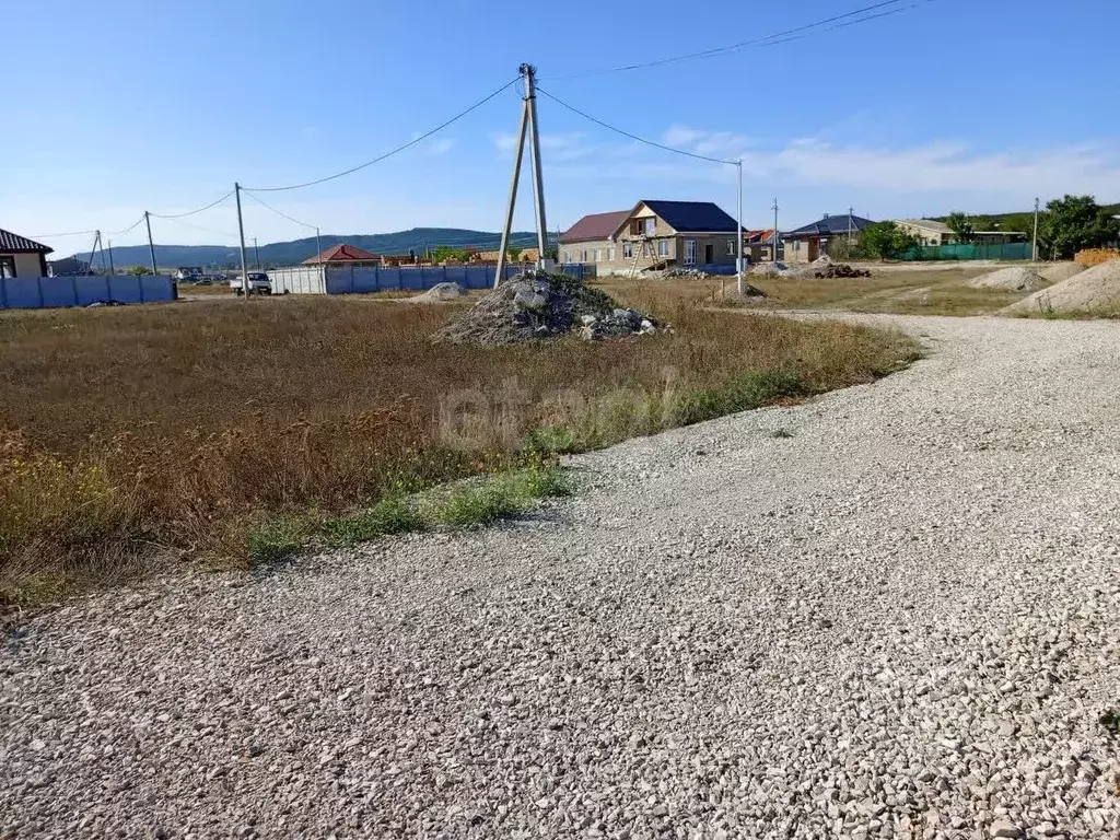 Участок в Крым, Белогорск пер. 4-й Наврез, 2 (5.0 сот.) - Фото 0