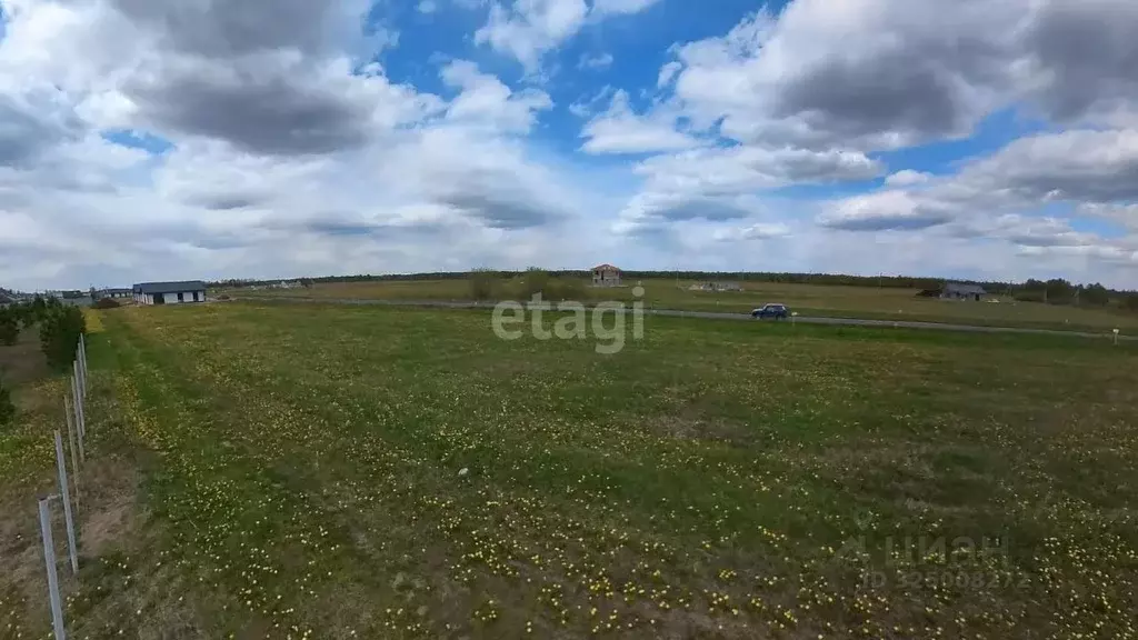 Участок в Тюменская область, Тюменский муниципальный округ, д. Елань, ... - Фото 1