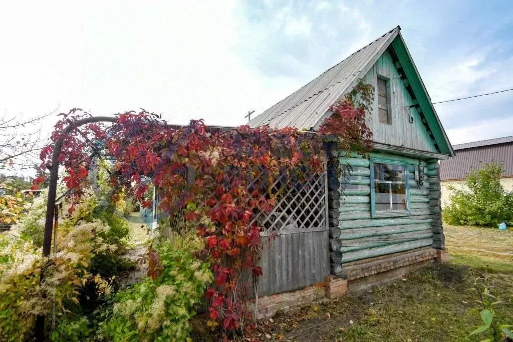 Дом в Омская область, Азовский район, Гауфское с/пос, д. Гауф ул. ... - Фото 1