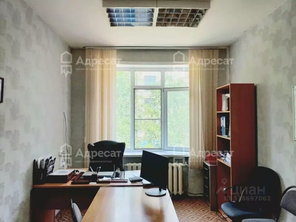 Помещение свободного назначения в Волгоградская область, Волгоград ул. ... - Фото 0