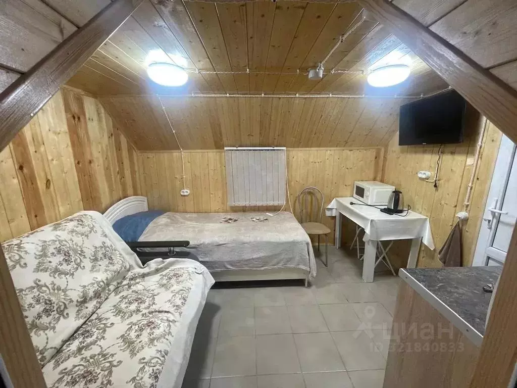 Дом в Кабардино-Балкария, Эльбрусский район, с. Тегенекли ул. ... - Фото 1