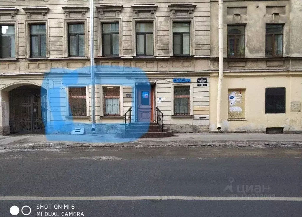 Помещение свободного назначения в Санкт-Петербург ул. Радищева, 18 (21 ... - Фото 0
