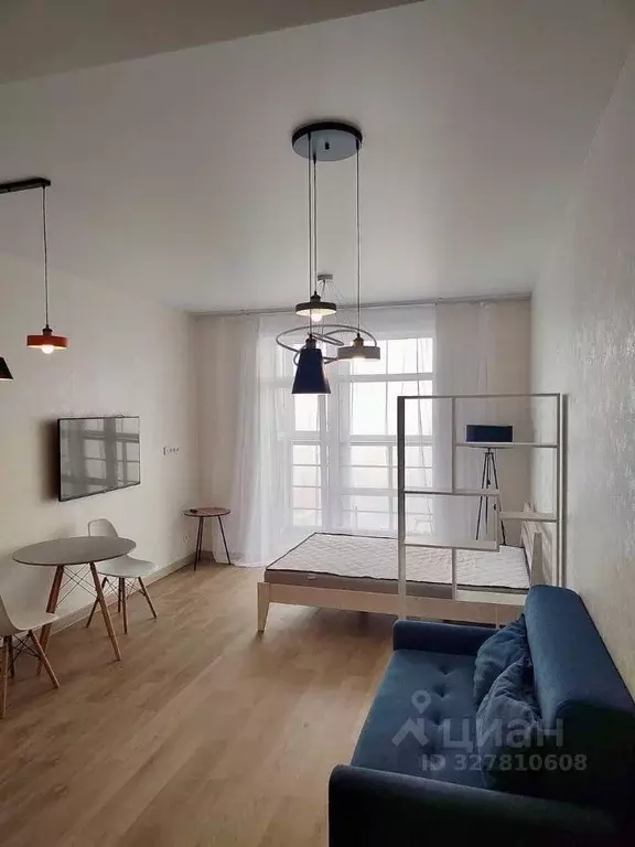 Студия Приморский край, Владивосток ул. Баляева, 49 (30.0 м) - Фото 1