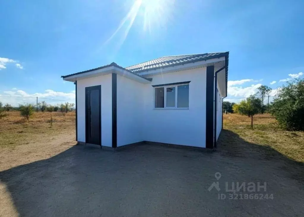 Дом в Крым, Симферопольский район, Перовское с/пос, СЭЛМА СПК ул. ... - Фото 2