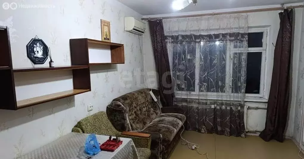 3-комнатная квартира: Симферополь, улица Лермонтова, 16 (58 м) - Фото 1