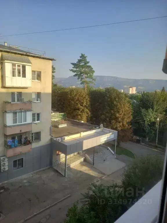 1-к кв. Ставропольский край, Кисловодск ул. Жуковского, 10 (34.0 м) - Фото 1