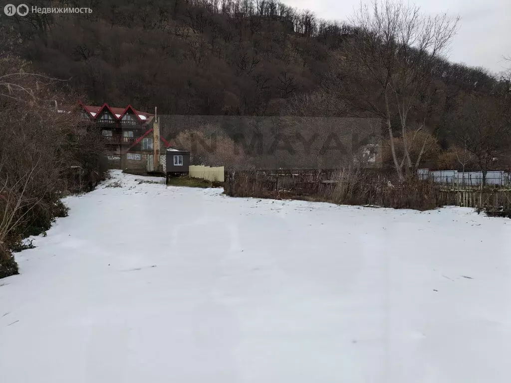 Участок в посёлок Каменномостский, улица Крылова, 17 (12 м) - Фото 1