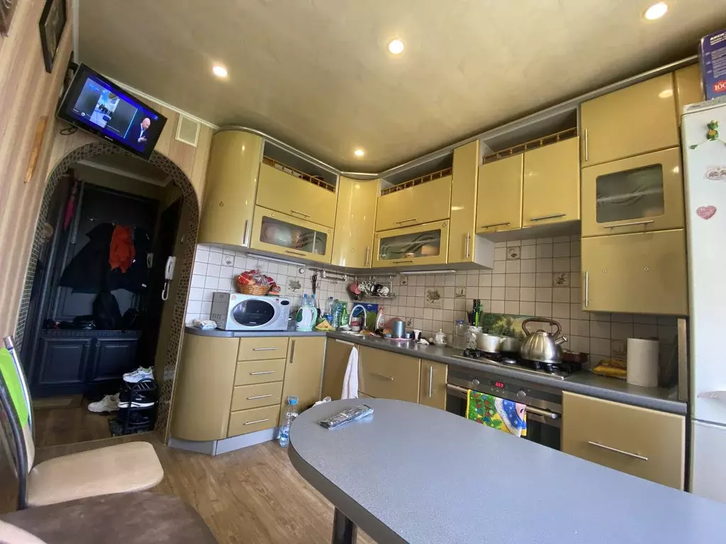 Продаётся 3-к квартира, 63.7 м - Фото 0