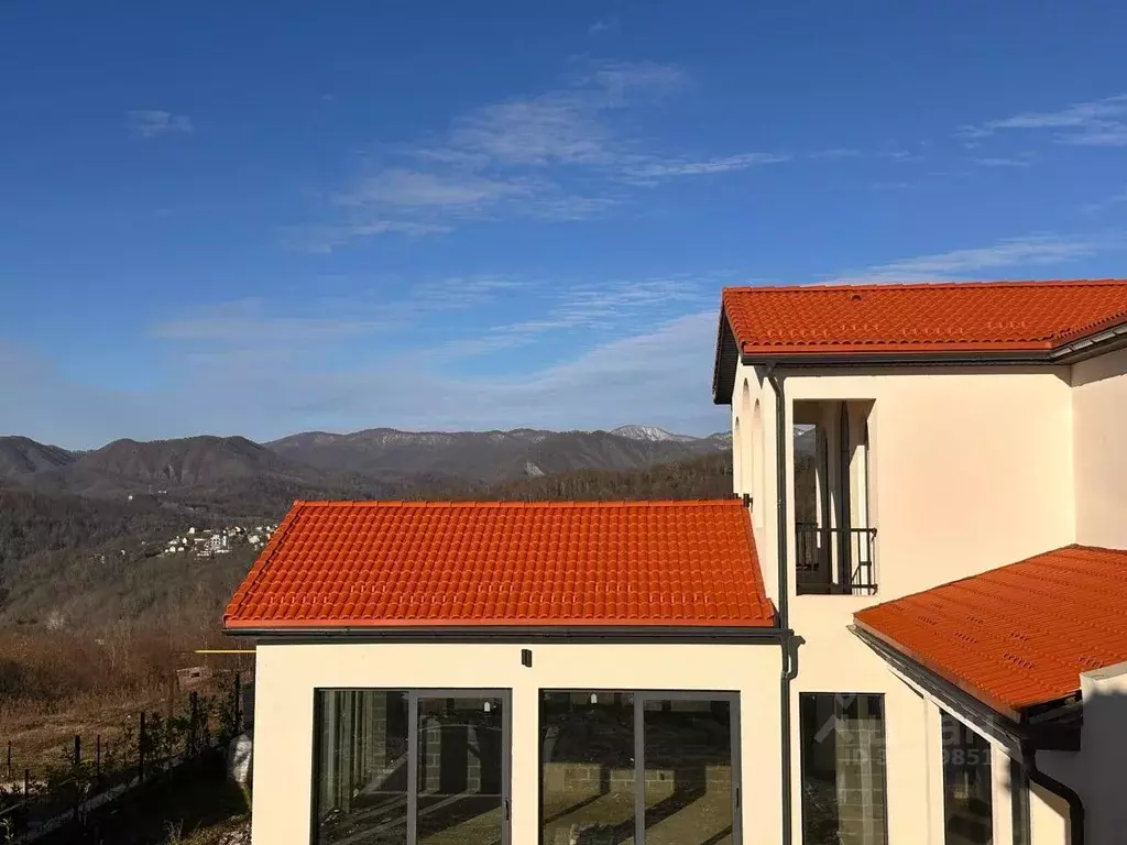 Дом в Краснодарский край, Сочи городской округ, с. Сергей-Поле ул. ... - Фото 1