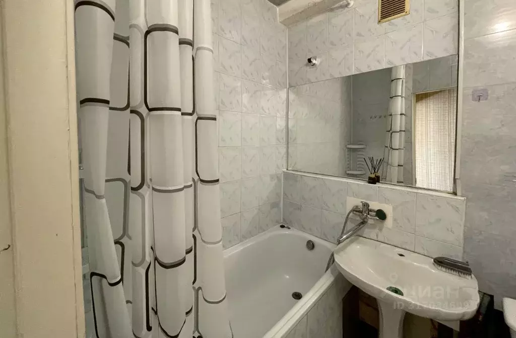 1-к кв. Крым, Симферополь ул. Залесская, 68 (33.0 м) - Фото 1