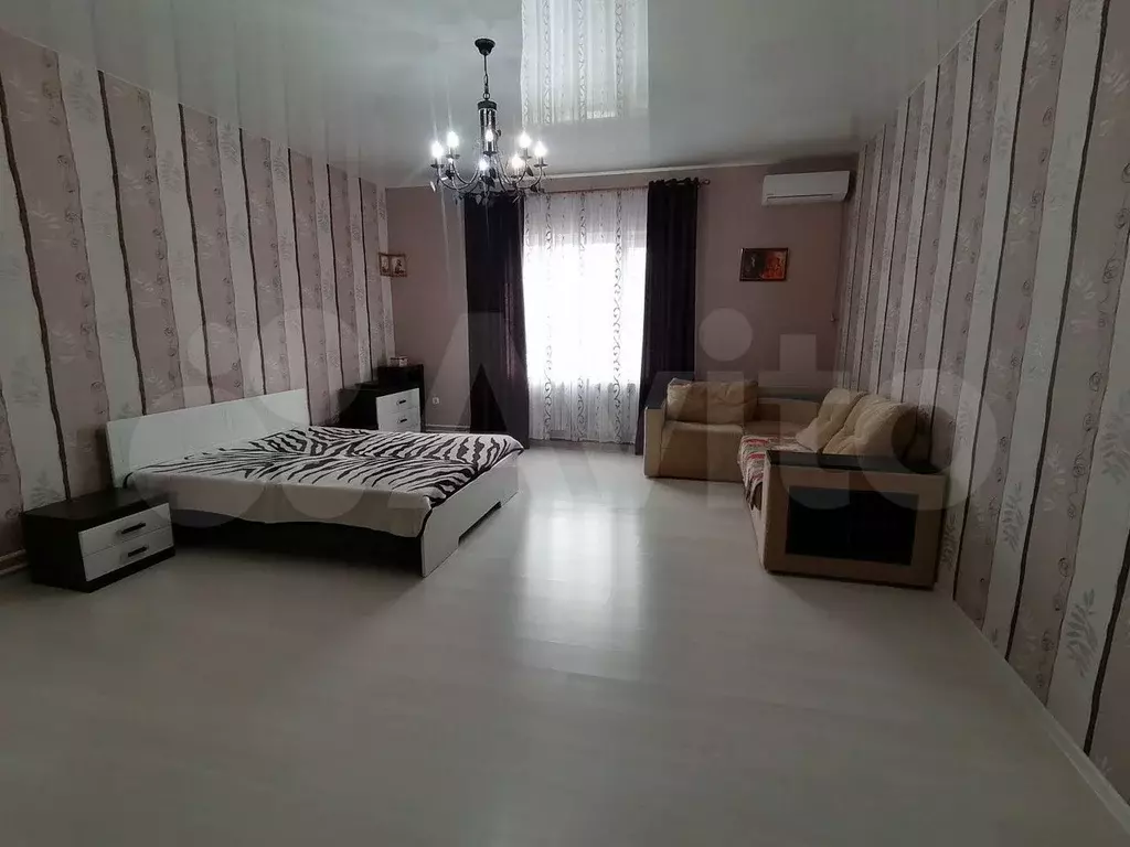 Дом 180 м на участке 4 сот. - Фото 0