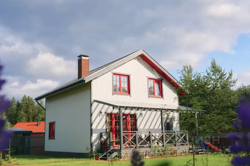 Дом в Ленинградская область, Выборгский район, Первомайское с/пос, ... - Фото 1