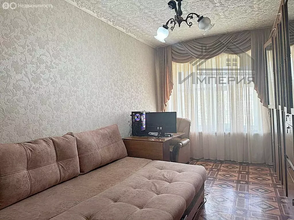 3-комнатная квартира: Зеленодольск, Комсомольская улица, 24 (62 м) - Фото 1