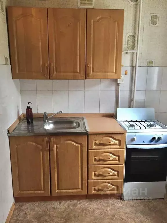 2-к кв. Омская область, Омск ул. Волховстроя, 81 (41.0 м) - Фото 2