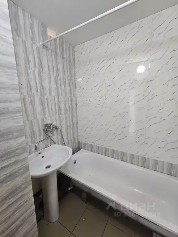 1-к кв. Чувашия, Чебоксары ул. П.В. Дементьева, 9 (34.0 м) - Фото 1