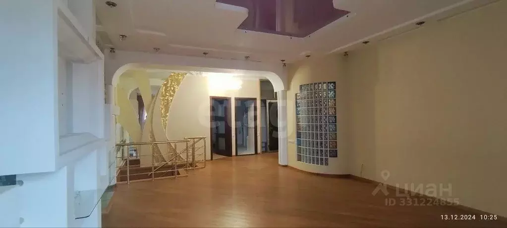 4-к кв. Севастополь ул. Щорса, 4 (195.0 м) - Фото 1