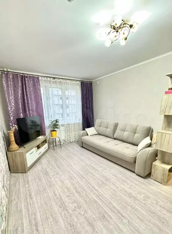 1-к. квартира, 38 м, 8/16 эт. - Фото 1