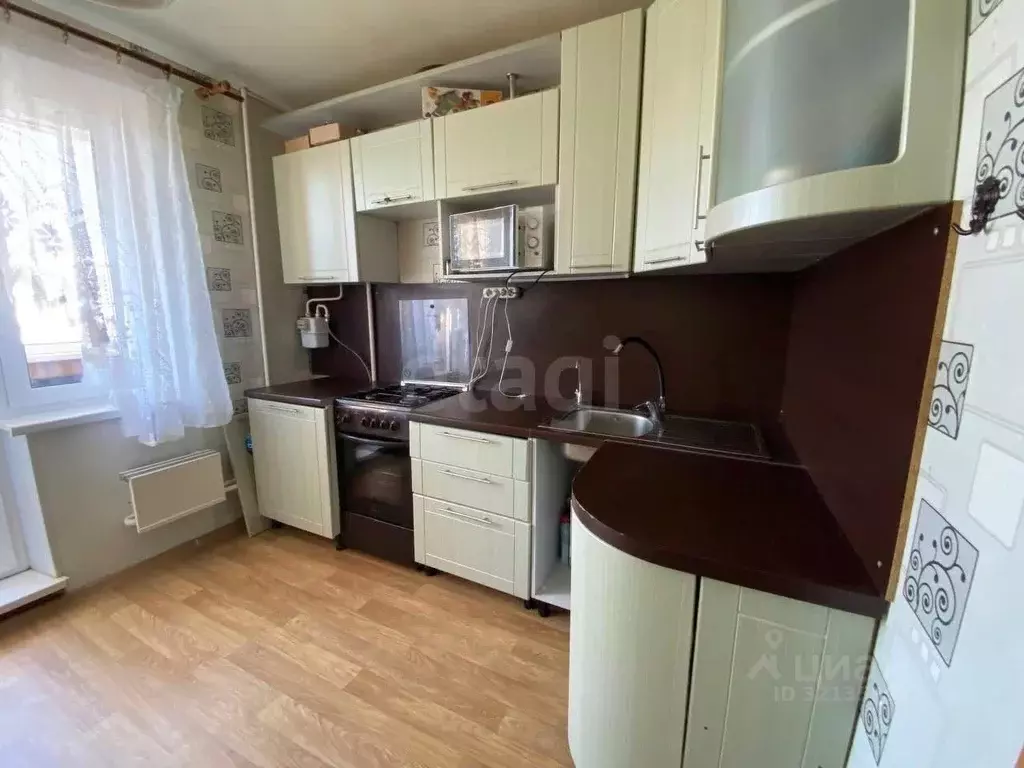 2-к кв. Псковская область, Палкино рп ул. Псковская, 8 (53.9 м) - Фото 0