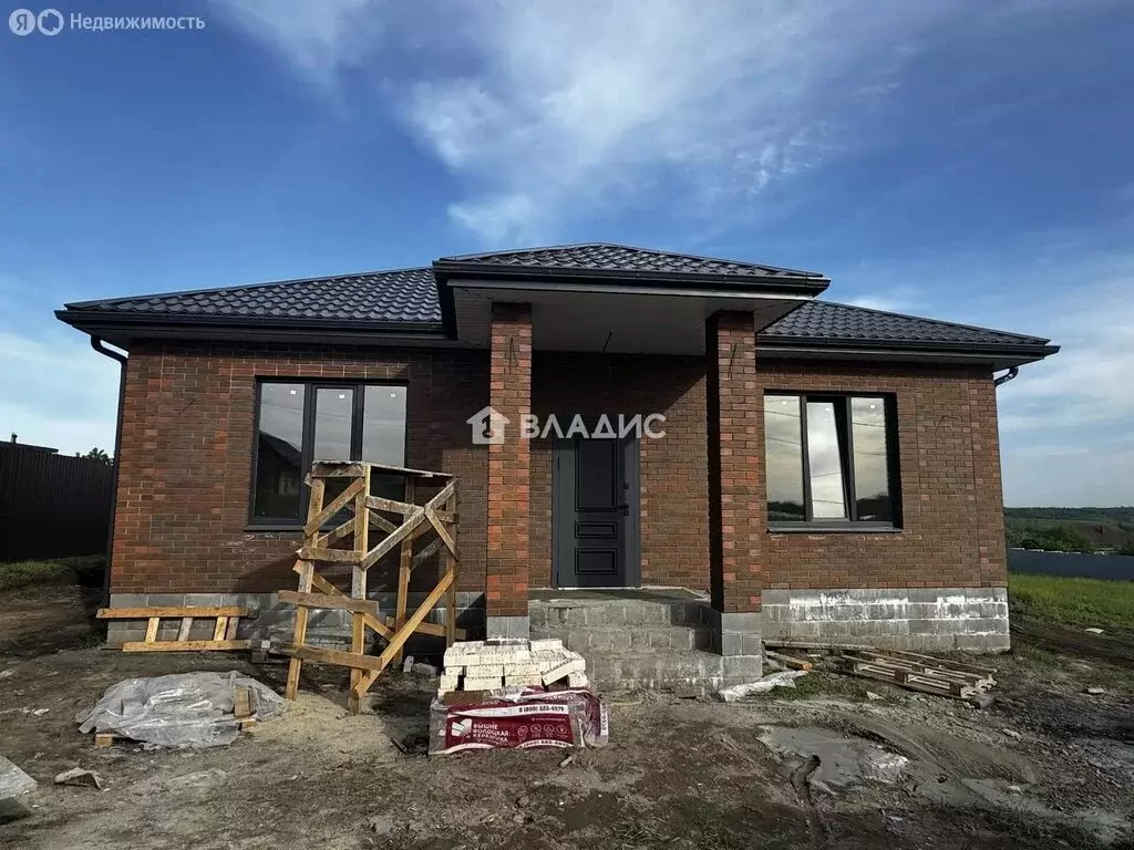 Дом в село Пушкарное, Ратная улица, 15 (108 м) - Фото 1