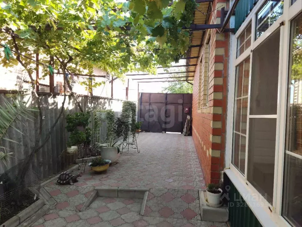 Дом в Краснодарский край, Темрюк ул. Парижской Коммуны (43 м) - Фото 2